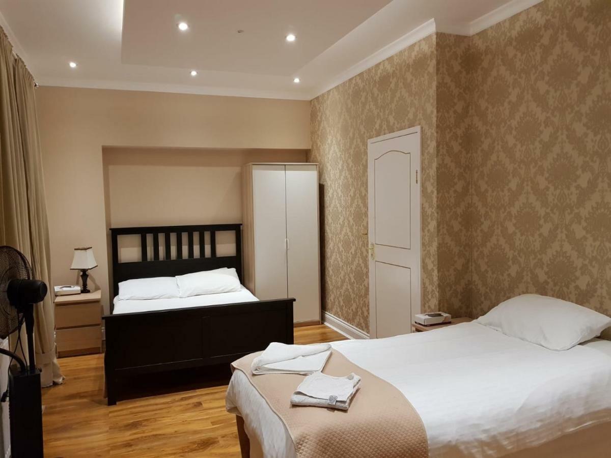 Tourian Lounge Hotel Londra Dış mekan fotoğraf