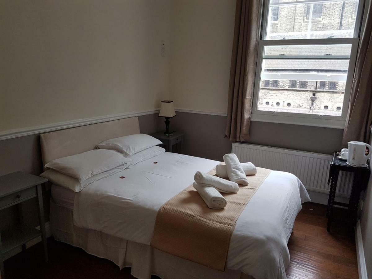 Tourian Lounge Hotel Londra Dış mekan fotoğraf
