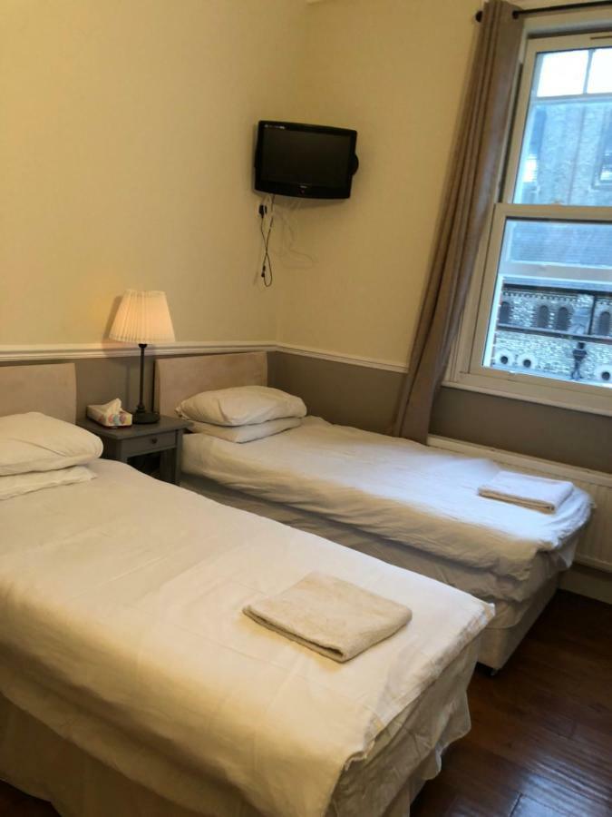Tourian Lounge Hotel Londra Dış mekan fotoğraf